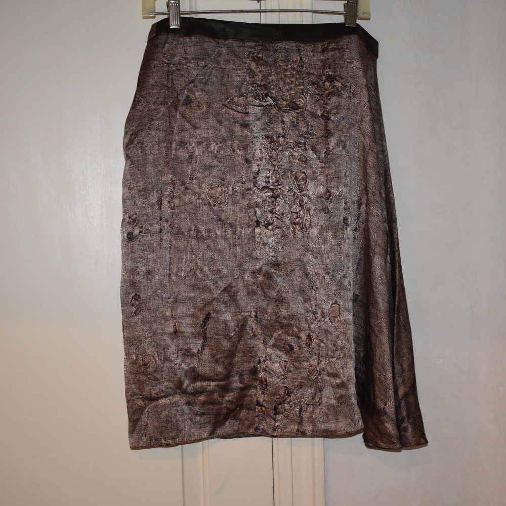 Snake Patterned Skirt with Side Pleat